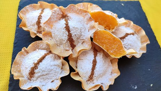 Foto dos pastéis de Santa Clara